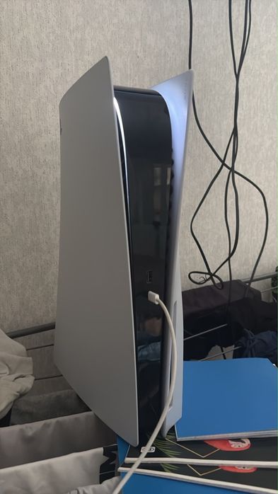 Продаю playstation 5 с топ играми