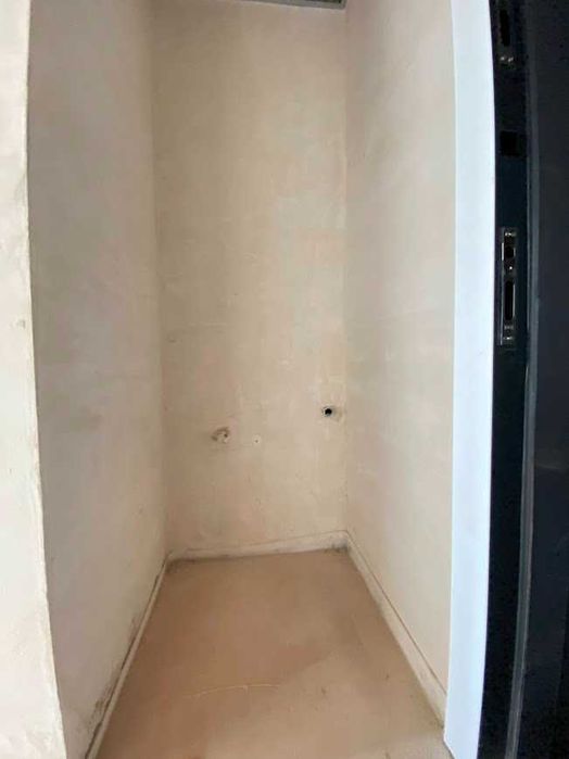 Продава се Двустаен апартамент в Варна, Възраждане 1 - 65 кв.м за 1524 €/кв.м - Снимка #14