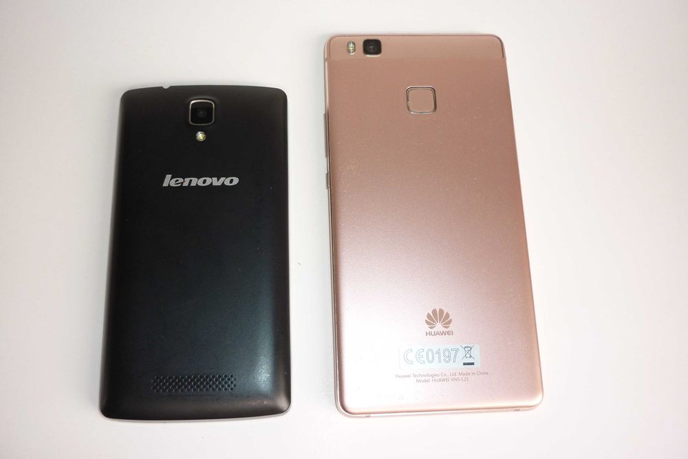 Смартфони неработещи - 2 бр. за 7 евро.