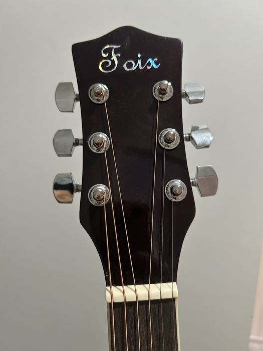 Продается гитара