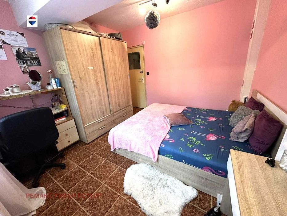 Продава се Двустаен апартамент в Русе, Родина 1 - 58 кв.м за 1550 €/кв.м - Снимка #12