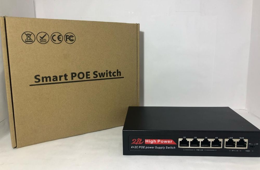 PoE коммутатор, 4 портовый + 2 uplink