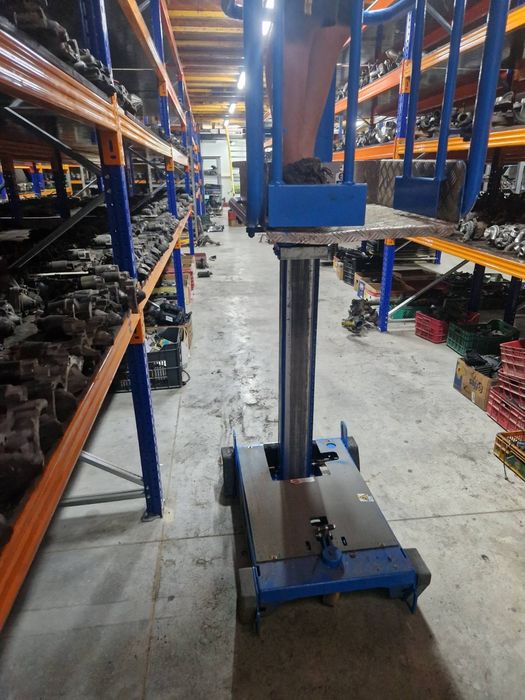Ръчна вишка Peco lift 3.5метра