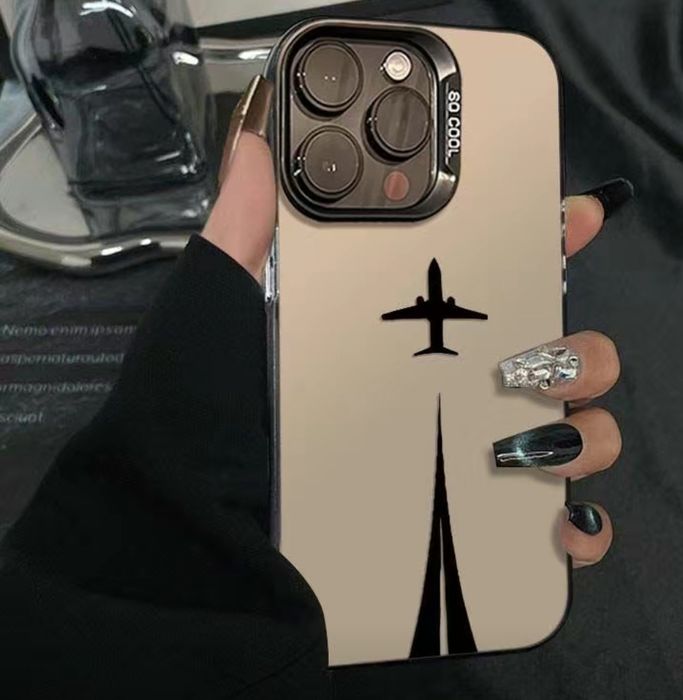 Айфонға арналған түрлі  чехол моделдері