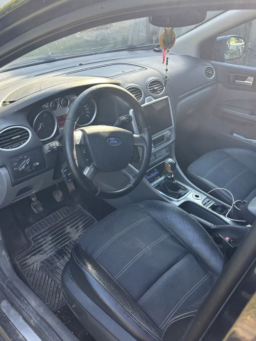 Ford focus 2.0 nu accept schimb!!!