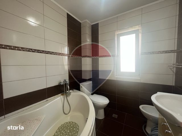 Casa duplex 4 camere de închiriat str. Ulmului, Lacul lui Binder