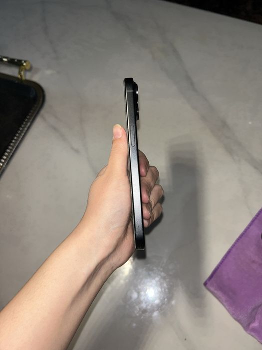 Iphone 15 бу в отличном  состоянии