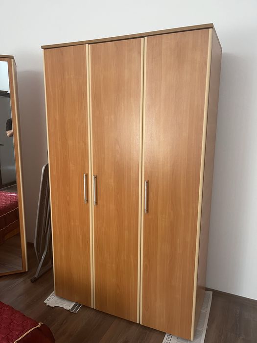 Vand mobilier dormitor Lems