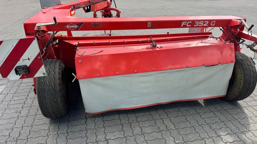 Kuhn Mährwerk, Kasilka John Deere, Arion, Case Puma