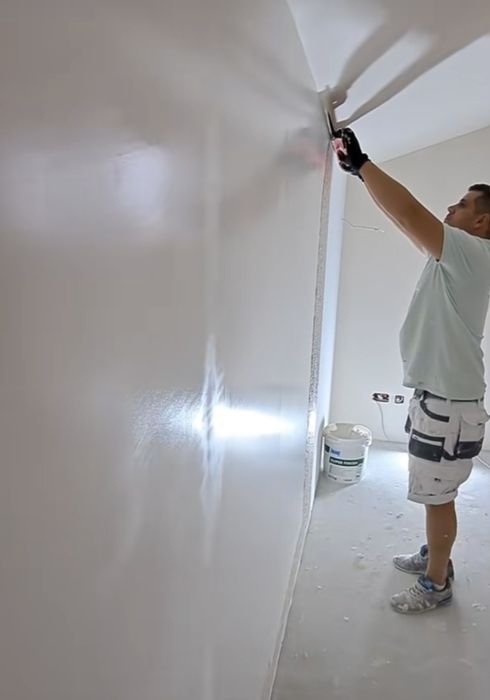 Renovări + Decopertări greie + Zugraveli  + Transport Materiale mobila