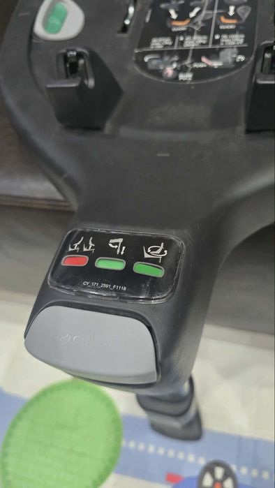 Cybex cloud Z  i- size Rebelious designer limited edition
