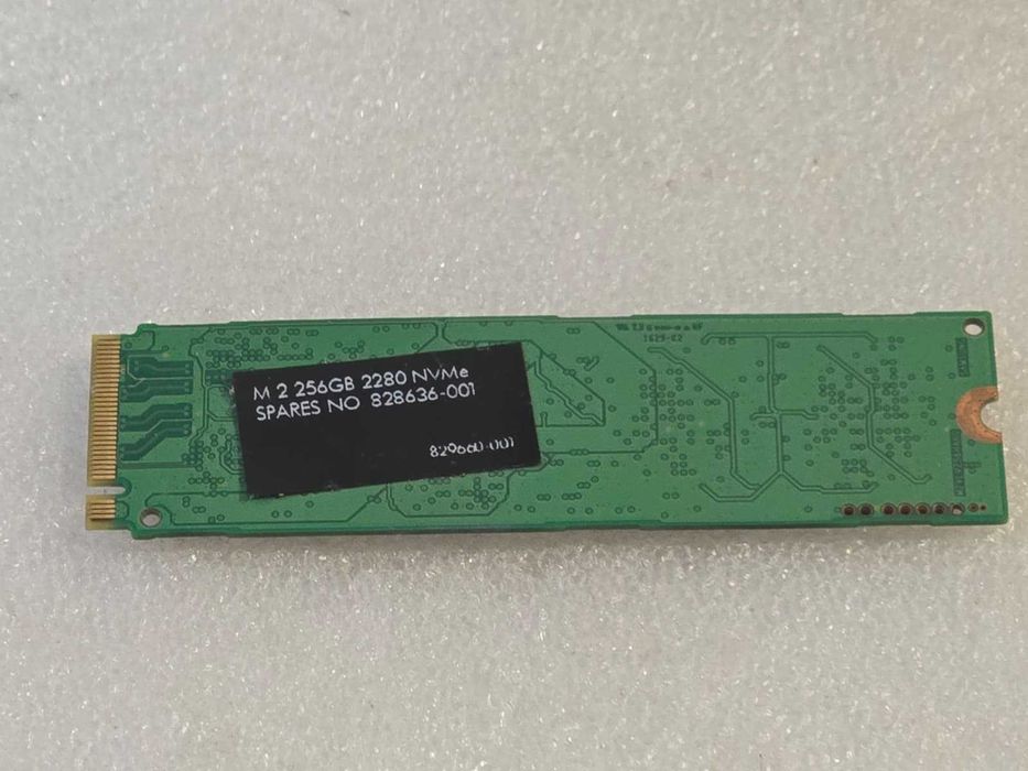 Solid State Drive (SSD) Samsung 256GB PCI-E NVMe M.2 2280 MZ-VPV2560