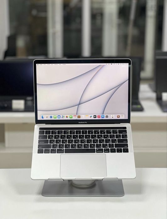 Apple Macbook Pro 13 Touchbar