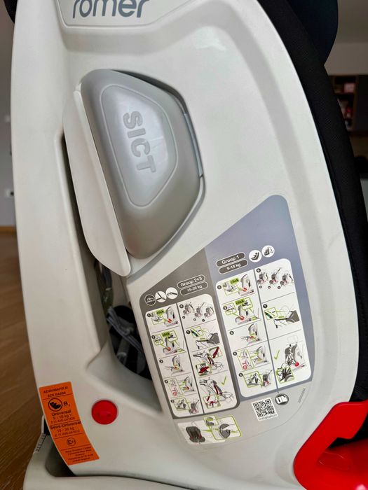 Столче за кола ISOFIX Britax Römer ADVANSAFIX III SICT