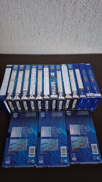 Vând 19 casete video VHS Philips  originale colectie anii 1970-1990