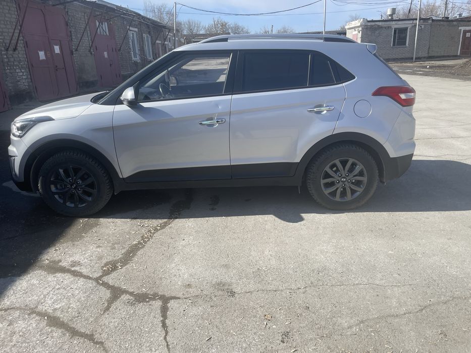 автомашина HYUNDAI GRETA