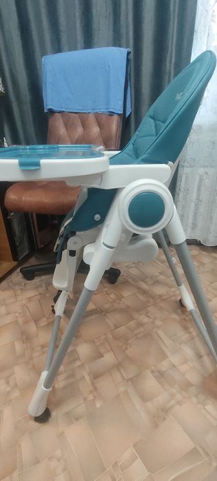 Стол для кормления
