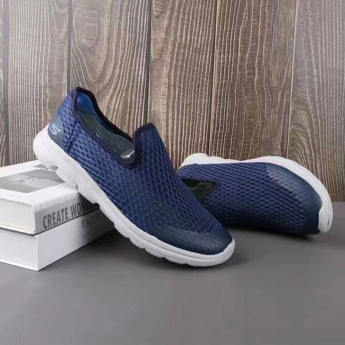 Skechers лучшая мужская обувь на весну и на лето