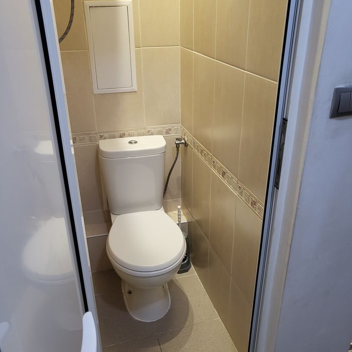 Апартамент 3 стаи обзаведен от собственик