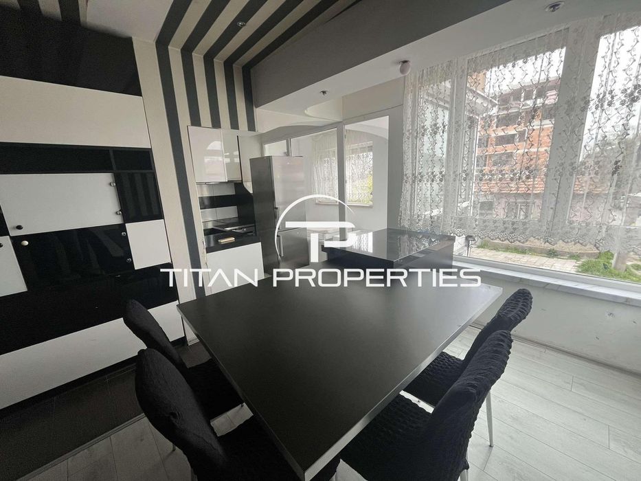 Тристаен апартамент, под наем, кв. Колхозен пазар