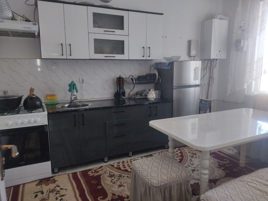 Дом сотилади. СРОЧНА.