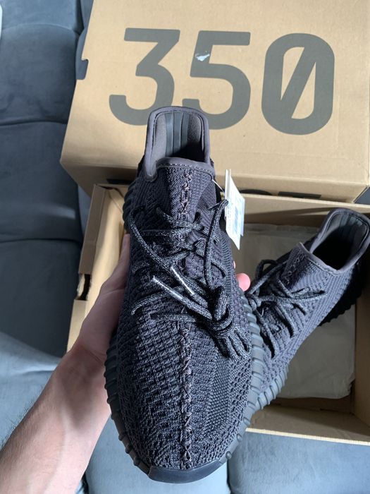 Yeezy 350v2 black reflective