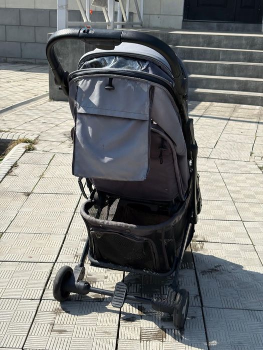 Коляска прогулочная