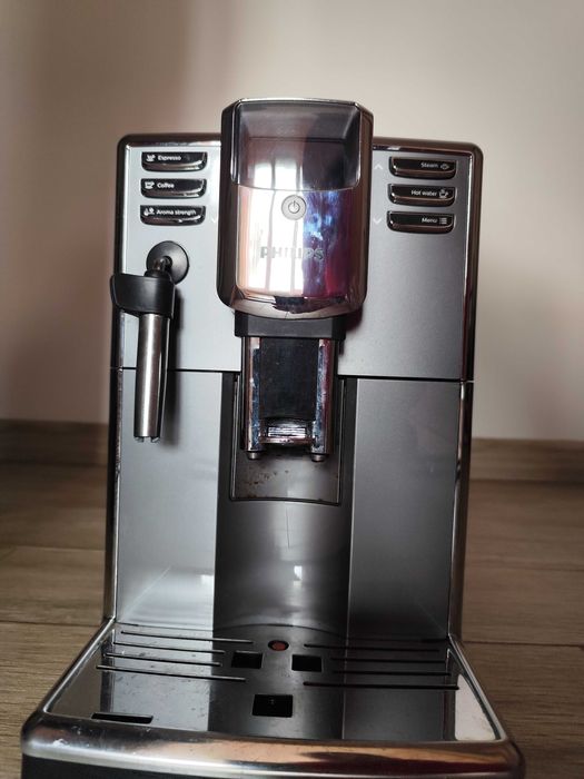 Кафе автомат Phillips saeco