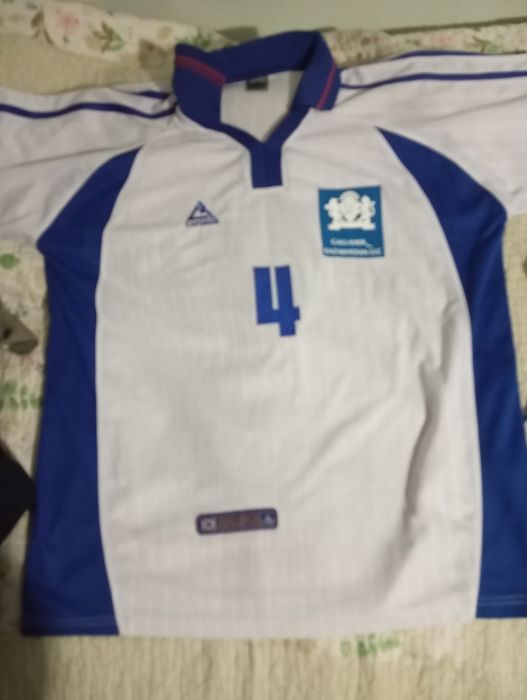 Продам спортивные майки и шорты