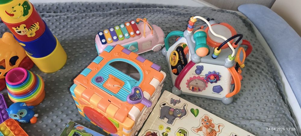 Продам детские развивающие игрушки