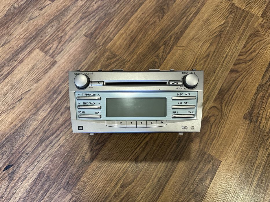 Головное устройство Camry 40