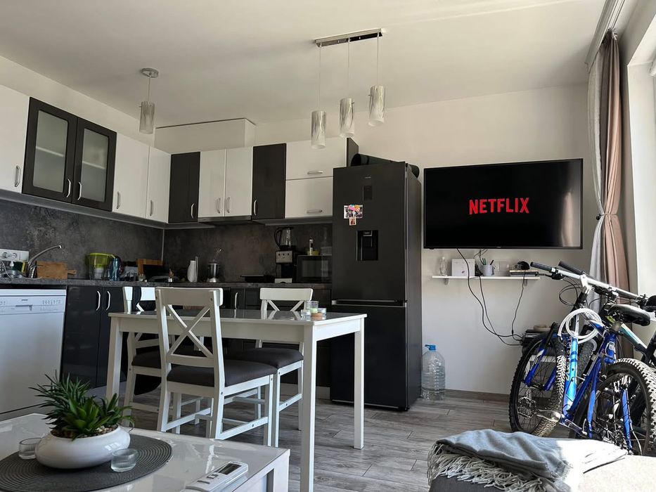 Дава се под наем Двустаен апартамент в Бургас, Сарафово - 45 кв.м за 450 € - Снимка #4