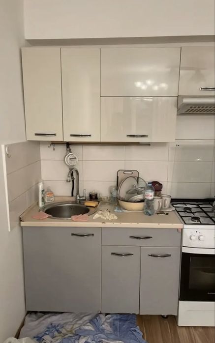 Продам кухонный гарнитур дешево!!!
