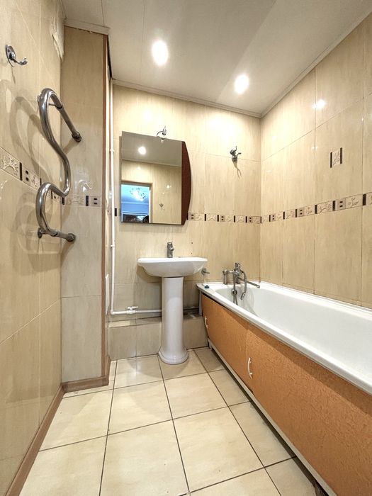 2х ком квартира микрорайон Женис