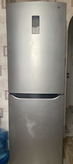 Холодильник LG с системой no frost