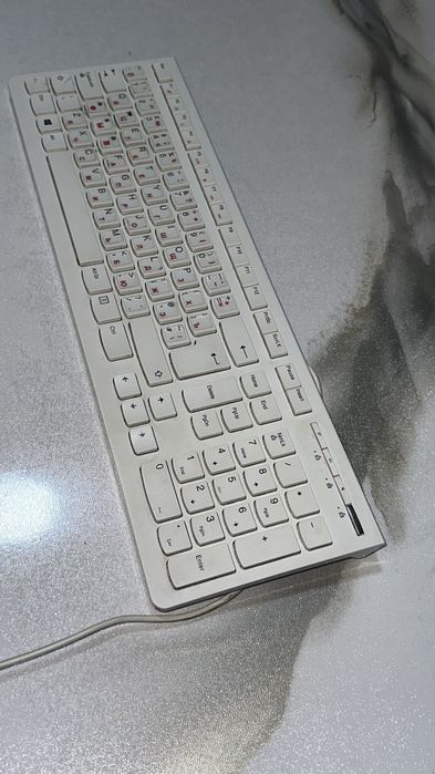 Lenovo K5819 Office  продается, белого цвета