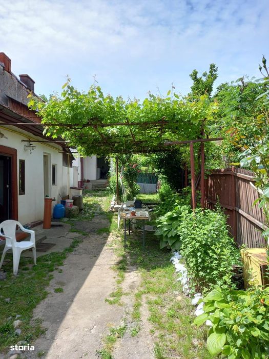Casa cu teren - Pitesti centru