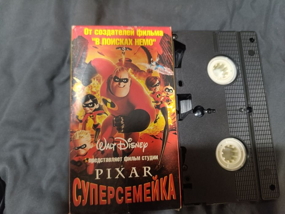 Продаю касеты для кассетного видео проигрыватель.