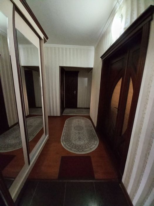 Продаётся 4-х комнатная квартира