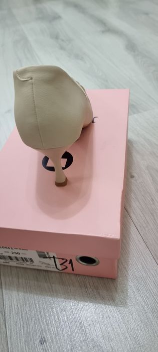 Продам женские туфли!