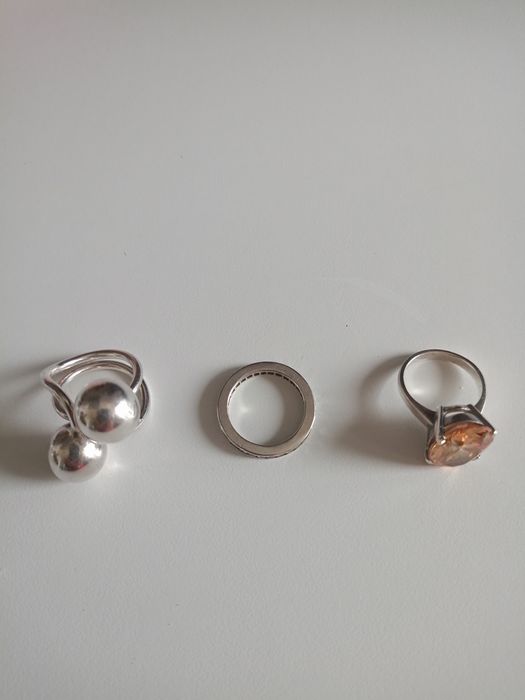 Vând inele de argint,noi ,diverse modele,preturi de la 80 de lei