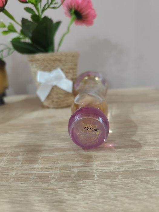 Дамски парфюм Versace Woman