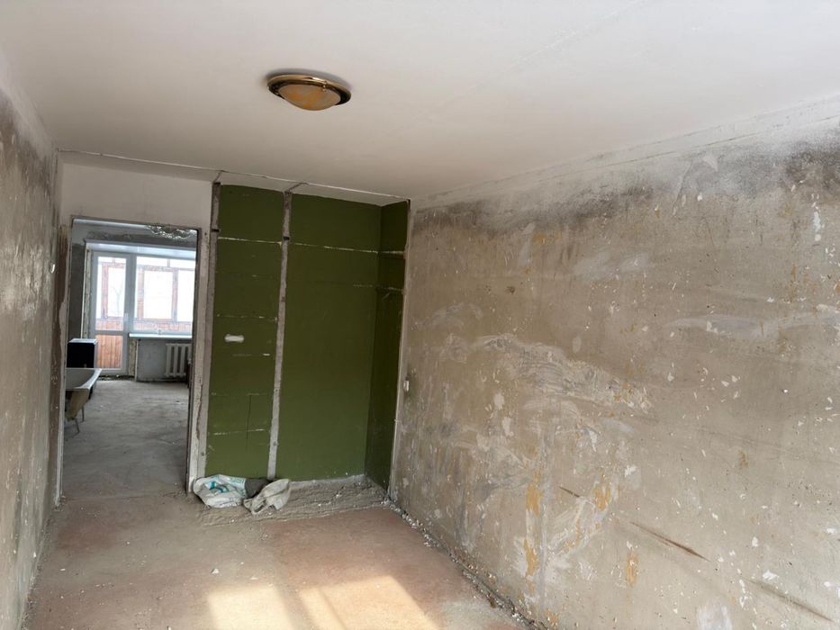 Продам двухкомнатную