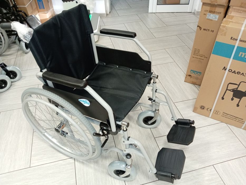 Инвалидна Рингова количка сгъваема нова