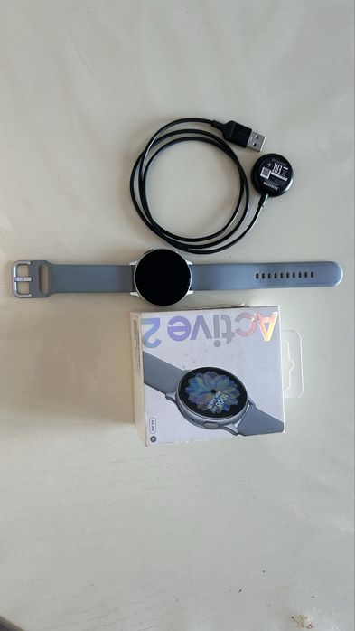 Смарт часы Samsung Galaxy Watch Aktiv 2