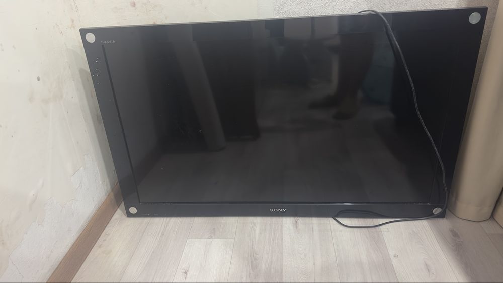 Продам телевизор sony bravia