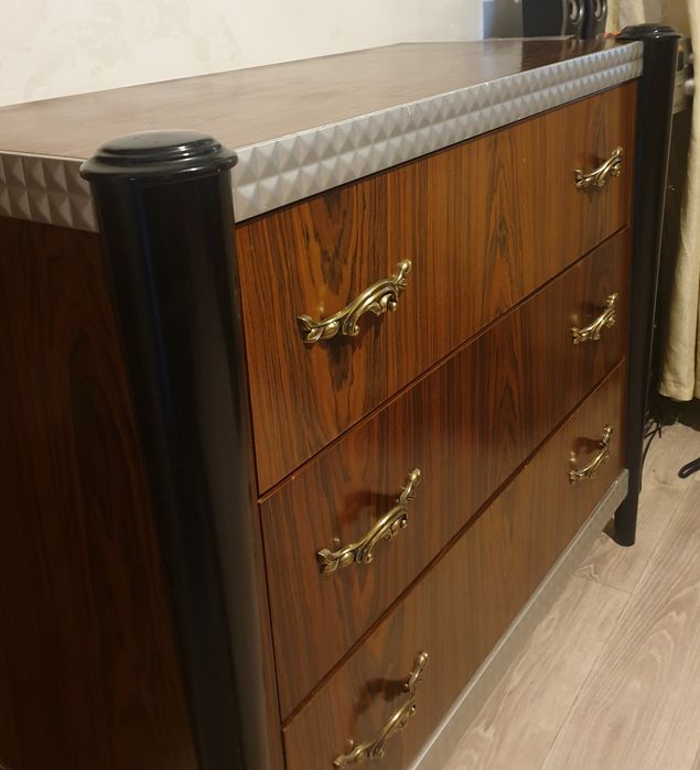 Комод палисандр.