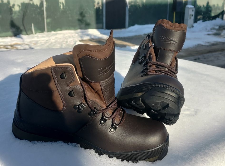 Ghete bărbați Berghaus nr 42 sau 26cm Gore tex