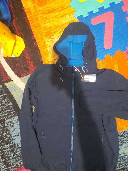 Jacheta toamna-primavara calitate superioara.