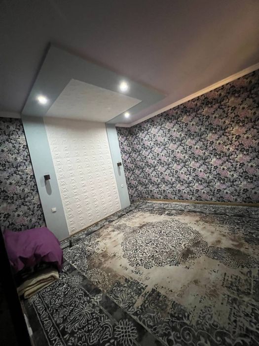 Уй сотилади.холати яхши,ремонтлари бор,нархни келишамиз!